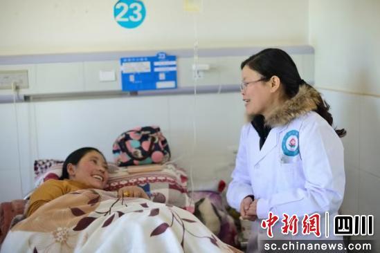 继续了解作为温江区人民医院副主任药师