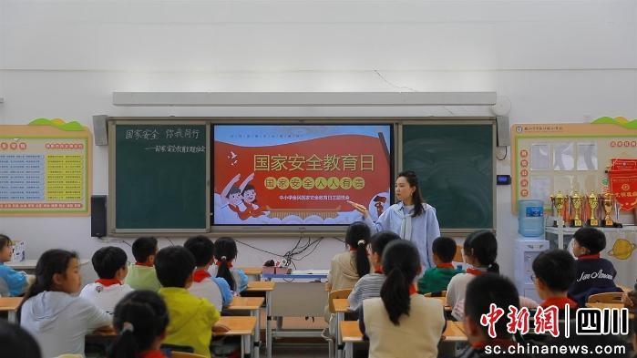 以多样化形式普及盈盈彩app下载手机