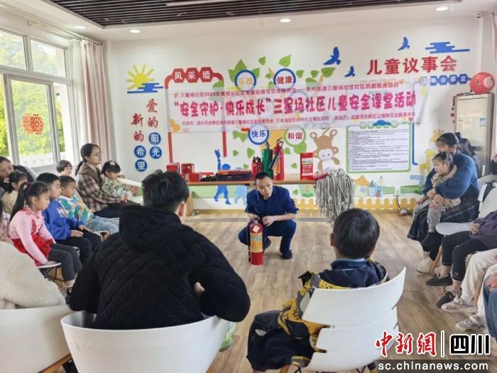 实操教学与情景模拟相结合的方式