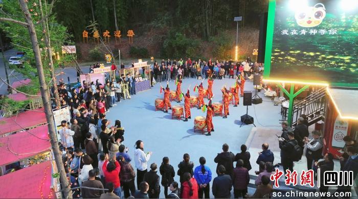 继续了解预计一季度社消零总额超9亿元