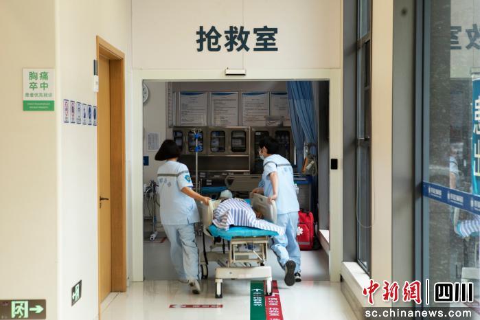 通过多学科协作紧急溶栓