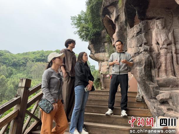 积极推动