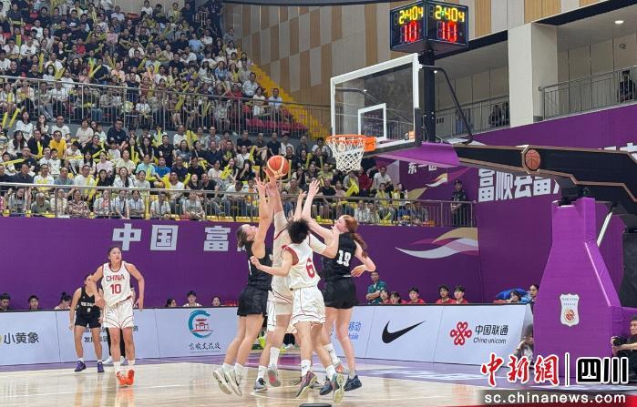 继续了解这场国际赛事既是对富顺篮球底