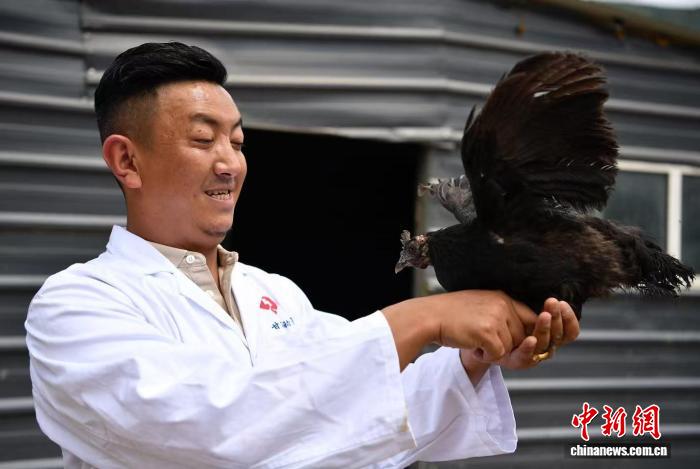 甘孜州乡城县选出了一位特殊的文旅局长