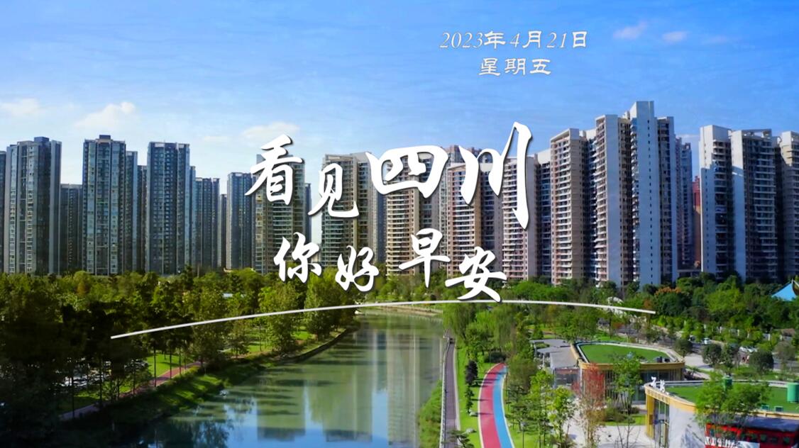 青石板路与古宅院落尽显温润春意