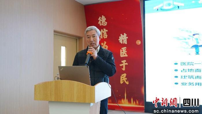 顺利为一名强直性脊柱炎合并颈椎损伤患