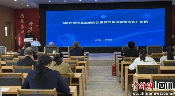 谈起近一年来的病痛