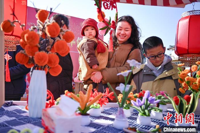 共话发展”等主题系列活动30余场次